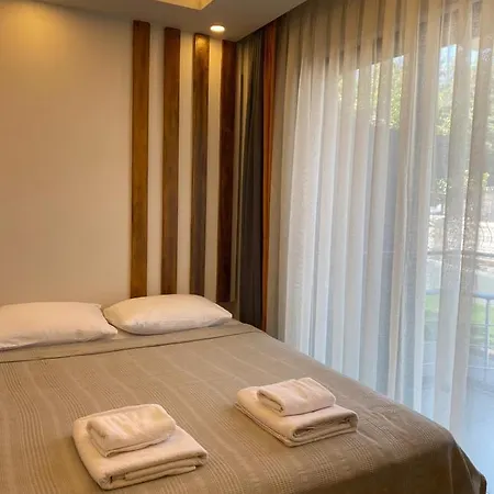 Besa Apartment *