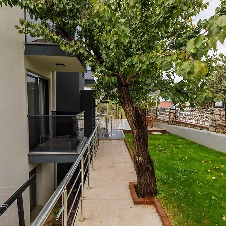 Apartment Besa